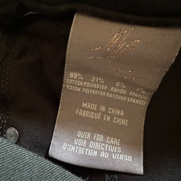 Melissa McCarthy Jeans EUC 20W black, grey distressed pencil crayon plus size - Picture 5 of 10